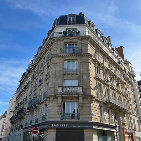 Beautiful Apartment With Balcony Paris Luaran gambar