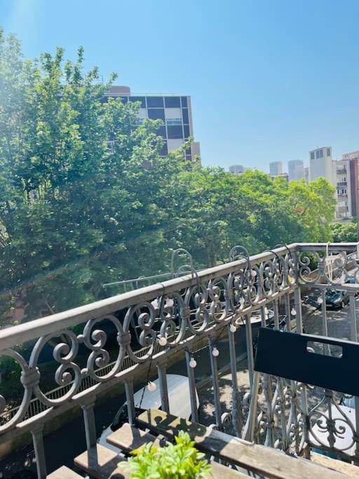 Beautiful Apartment With Balcony Paris Luaran gambar